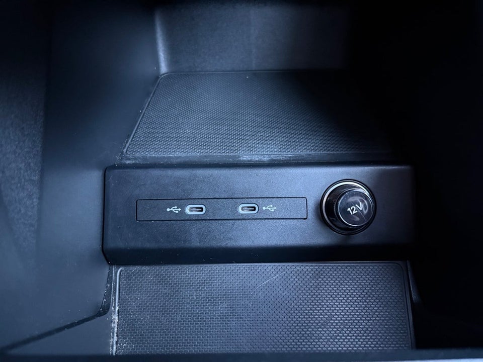 Audi Q4 e-tron 40 Advanced 5d