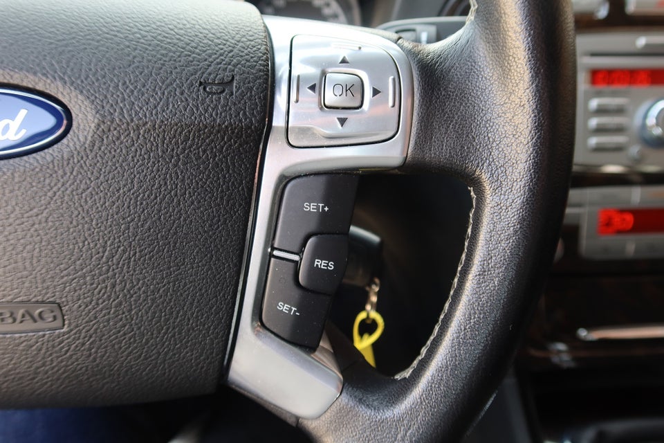 Ford Mondeo 2,0 TDCi 130 Ghia 5d