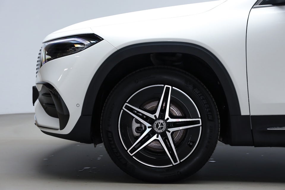 Mercedes EQB250+ AMG Advance 5d