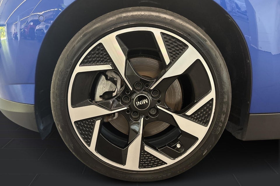 MINI Cooper SE Favoured Trim M 3d