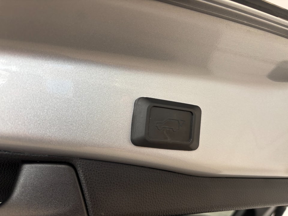 Toyota RAV4 2,5 Plug-in Hybrid H3 Premium AWD-i 5d