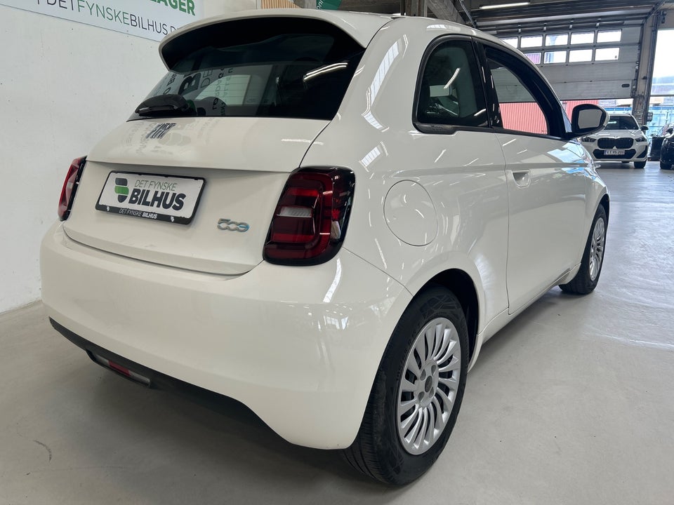 Fiat 500e 24 Action 3d