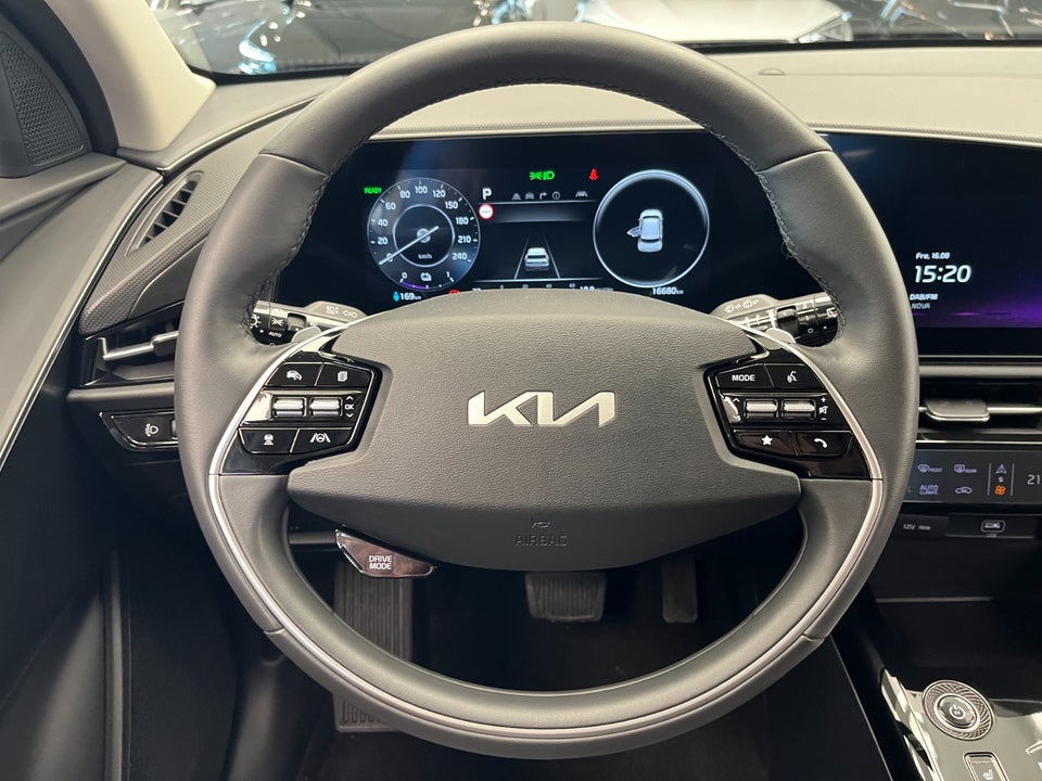 Kia Niro 64 EV Prestige 5d