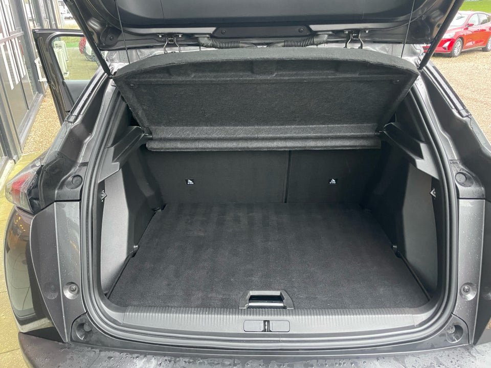 Peugeot 2008 1,2 PureTech 130 Allure Pack 5d