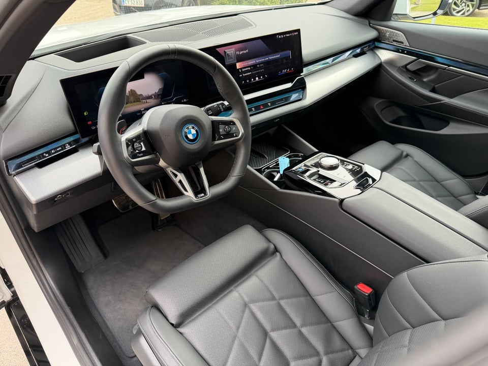 BMW i5 eDrive40 Touring M-Sport Pro 5d