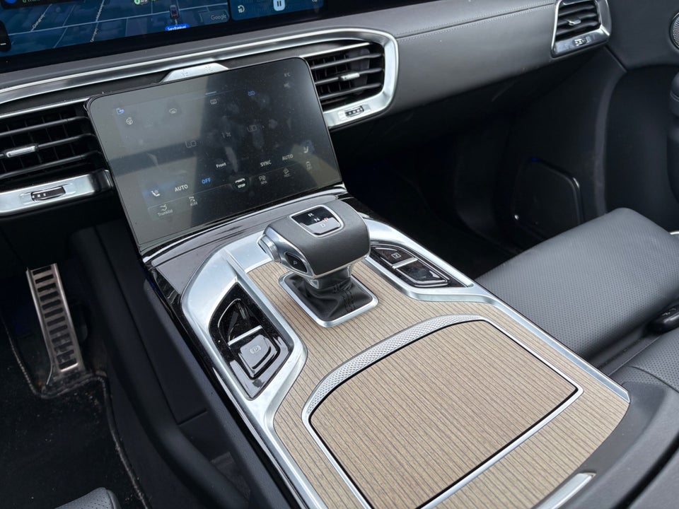 Hongqi E-HS9 120 Exclusive+ 5d