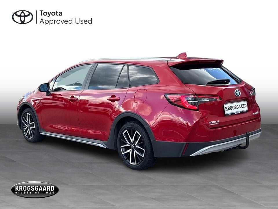 Toyota Corolla 1,8 Hybrid TREK Smart Touring Sports MDS 5d