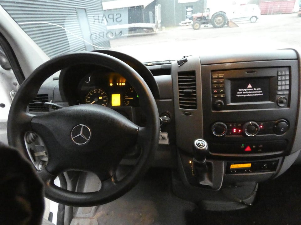 Mercedes Sprinter 316 2,2 CDi R2 Kassevogn aut. 5d