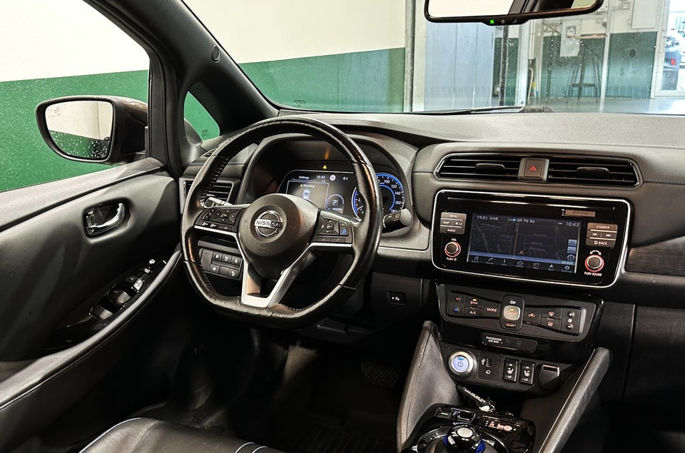 Nissan Leaf 40 Tekna 5d