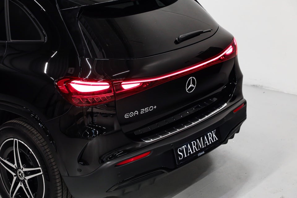 Mercedes EQA250+ AMG Advance 5d