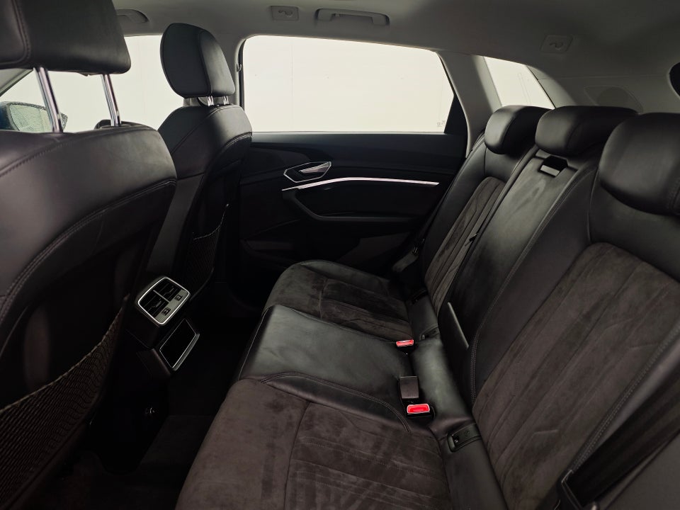 Audi e-tron 55 Advanced Prestige quattro 5d