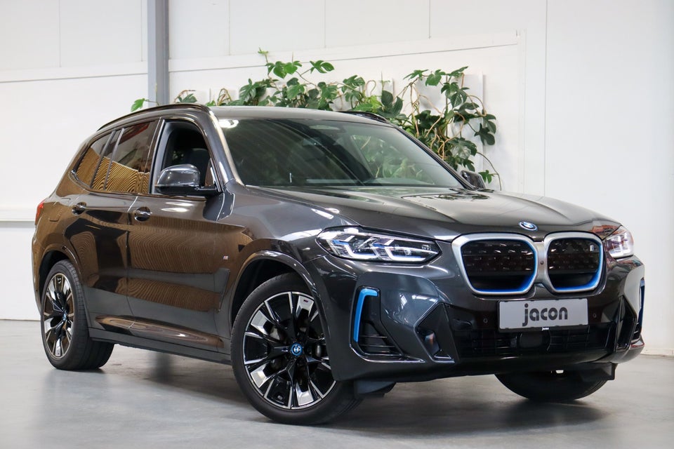 BMW iX3 Charged Plus M-Sport 5d