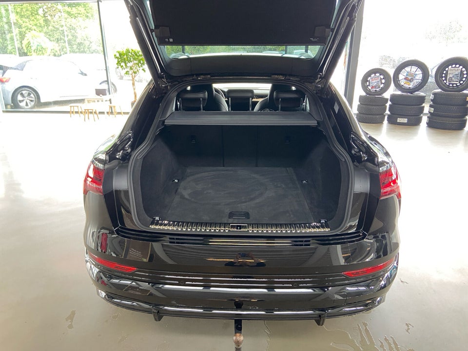 Audi e-tron S Sportback quattro 5d