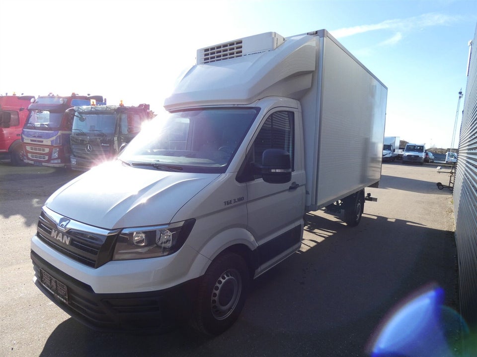 MAN TGE 2,0 3.180 Kølebox m/lift L4 aut. FWD
