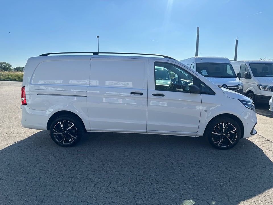 Mercedes Vito 119 2,0 CDi A3 Kassevogn SELECT aut. 4x4