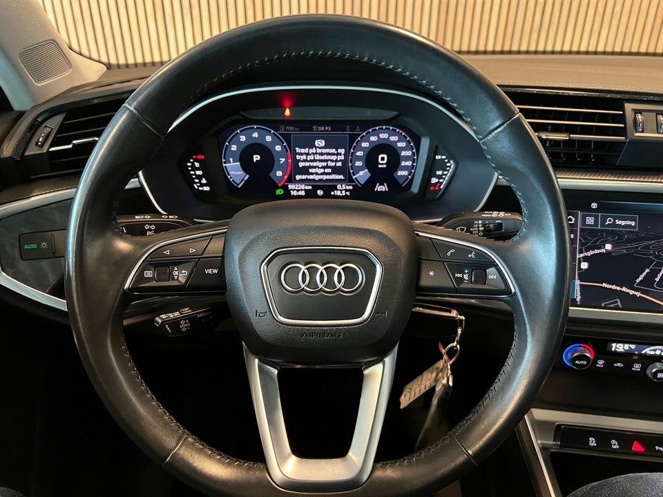 Audi Q3 35 TFSi Advanced Prestige S-tr. 5d