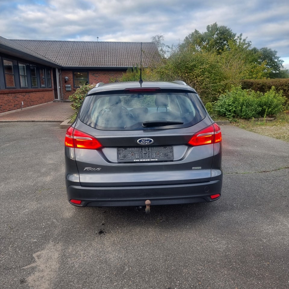 Ford Focus 1,0 SCTi 125 Titanium stc. 5d