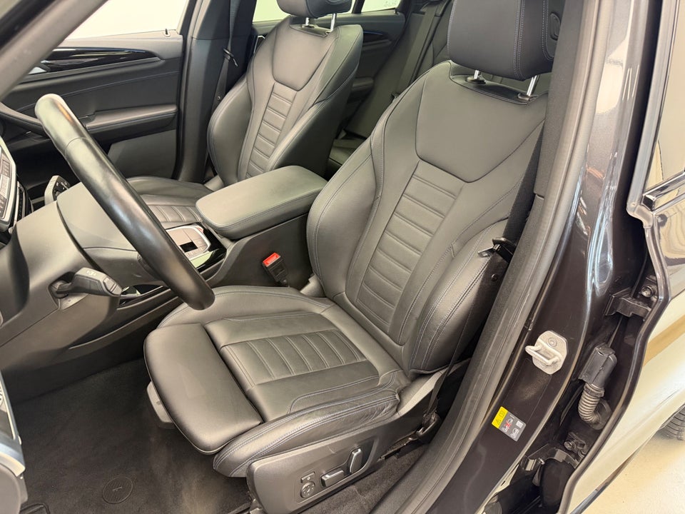 BMW iX3 Charged Plus M-Sport 5d
