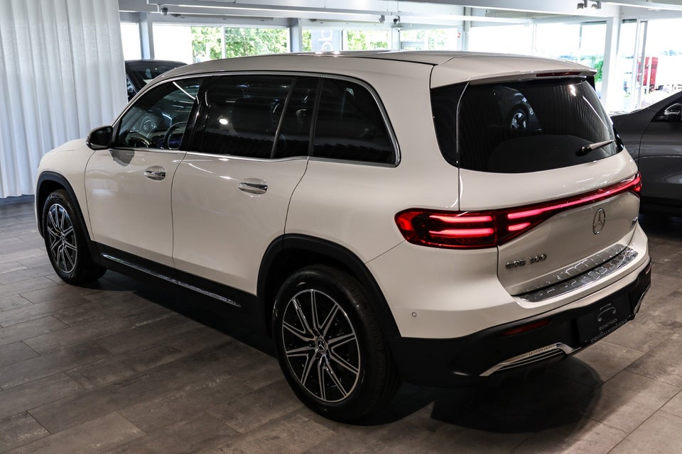 Mercedes EQB300 AMG Premium 4Matic 5d