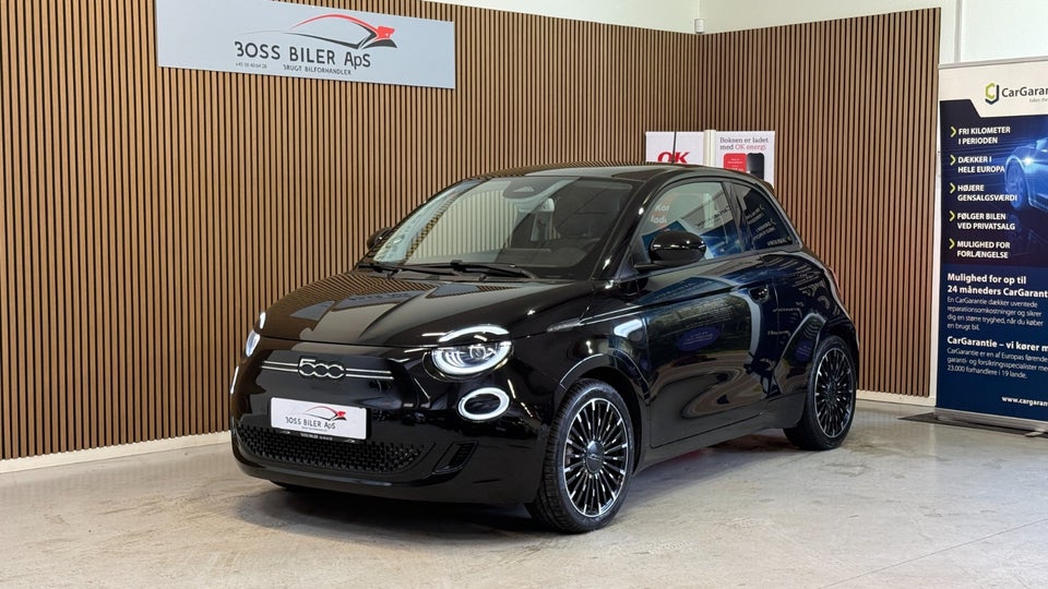 Fiat 500e 42 Icon Plus+ 3d