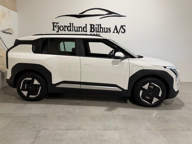 Kia EV3 58 Standard Range Access 5d