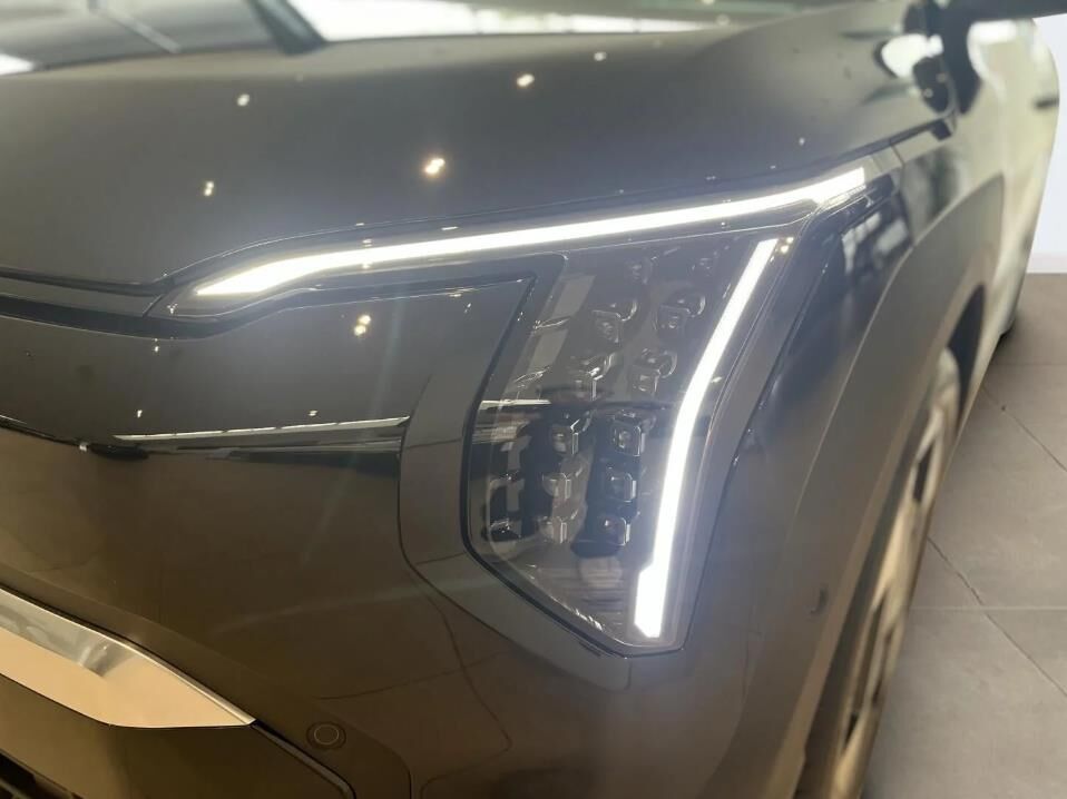 Kia EV3 81 Long Range Upgrade 5d