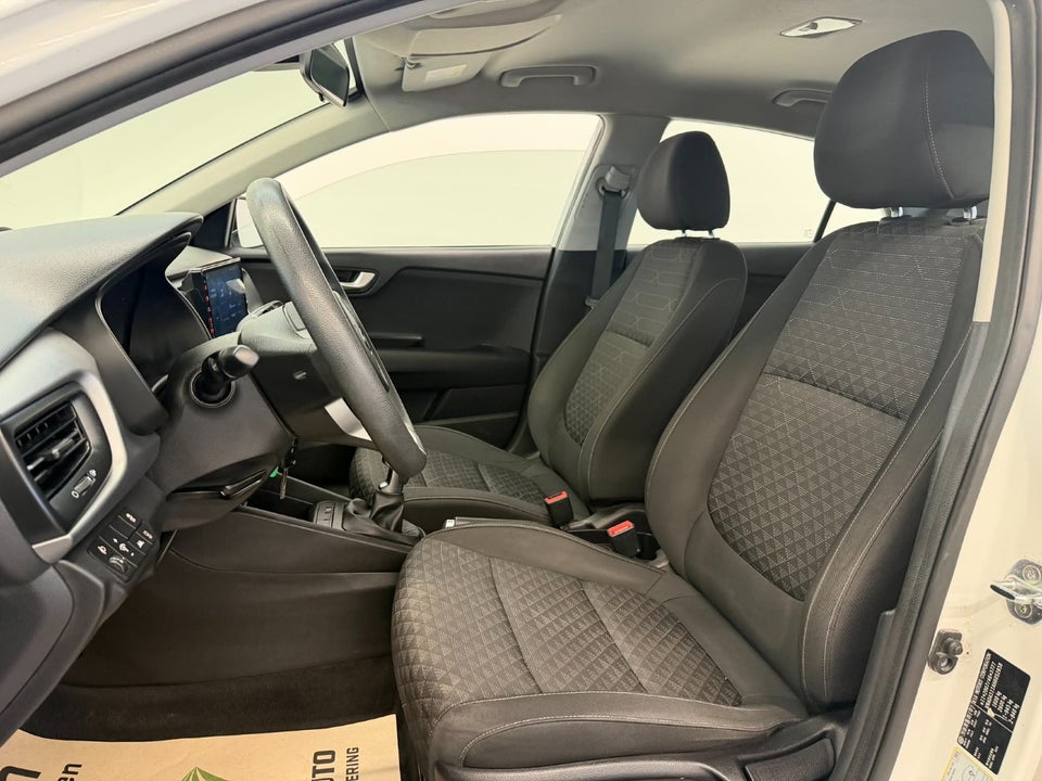 Kia Rio 1,2 CVVT Base 5d