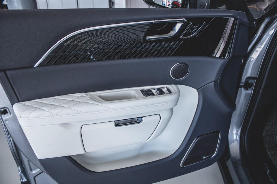 Hongqi E-HS9 99 Exclusive 5d