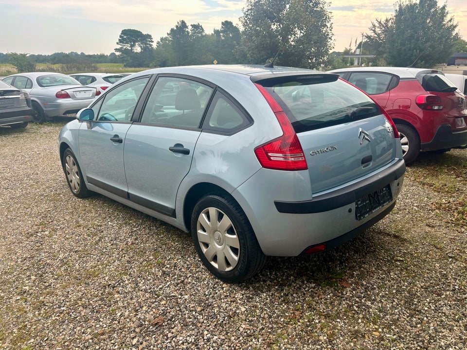 Citroën C4 1,6 16V 110 Prestige aut. 5d