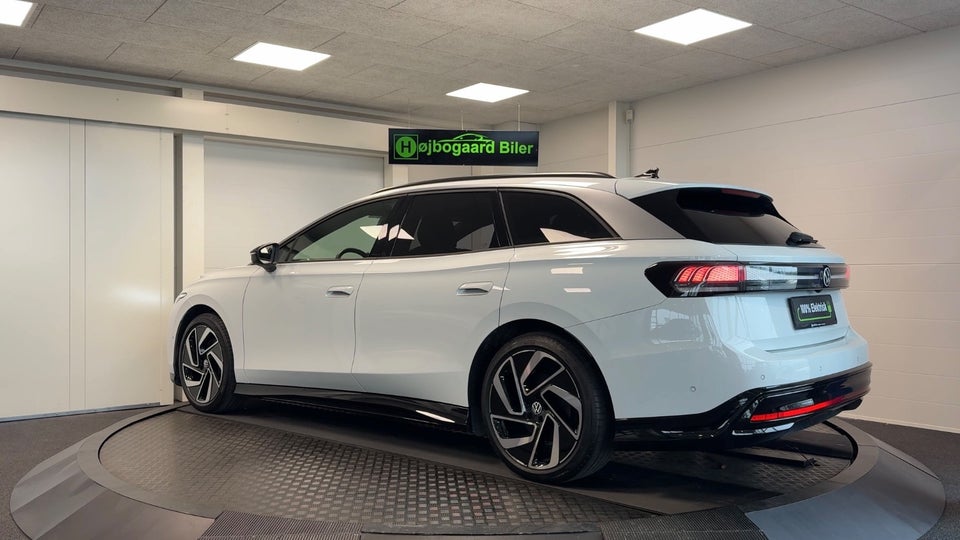 VW ID.7 77 Style+ Tourer 5d