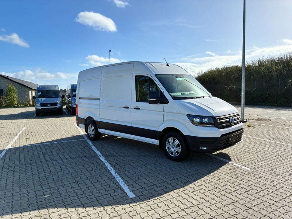 VW Crafter 35 2,0 TDi 177 Kassevogn L3H3 aut.