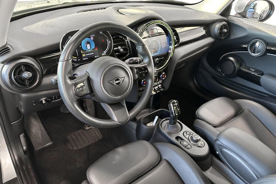 MINI Cooper SE Edition Premium Plus 3d