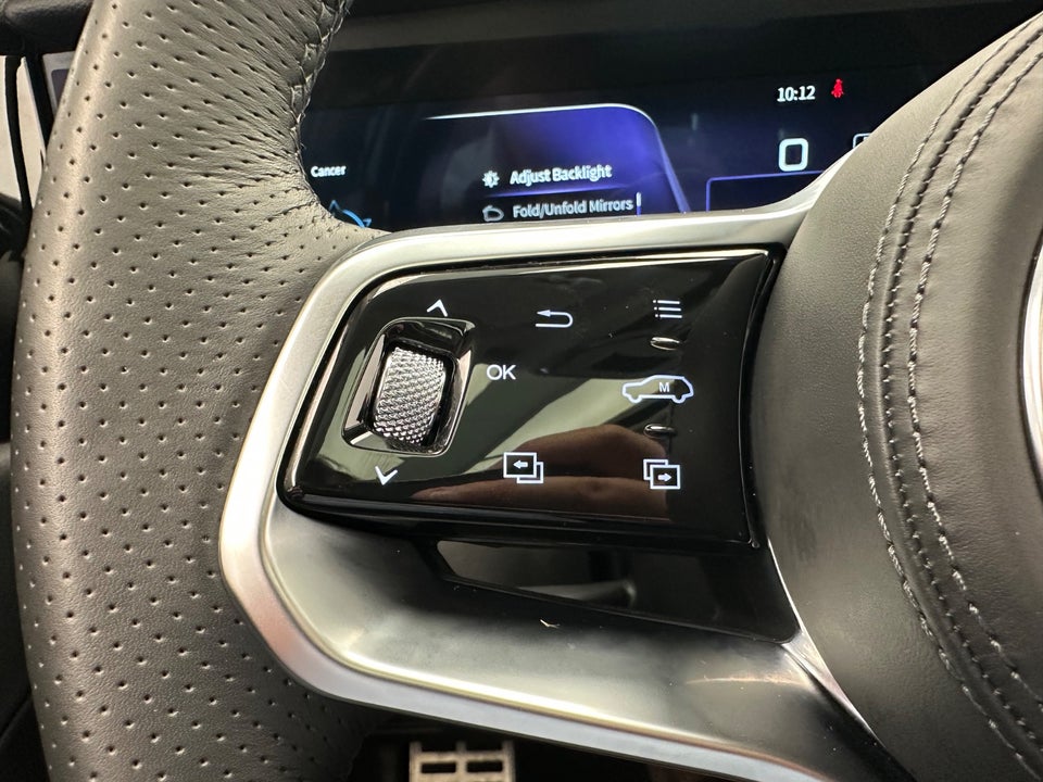 Hongqi E-HS9 99 Premium 5d