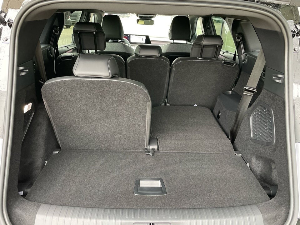 Peugeot e-5008 77 GT Pack 7prs 5d