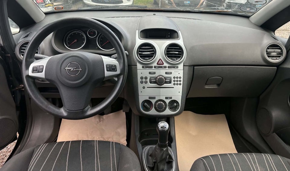Opel Corsa 1,0 12V Edition 5d