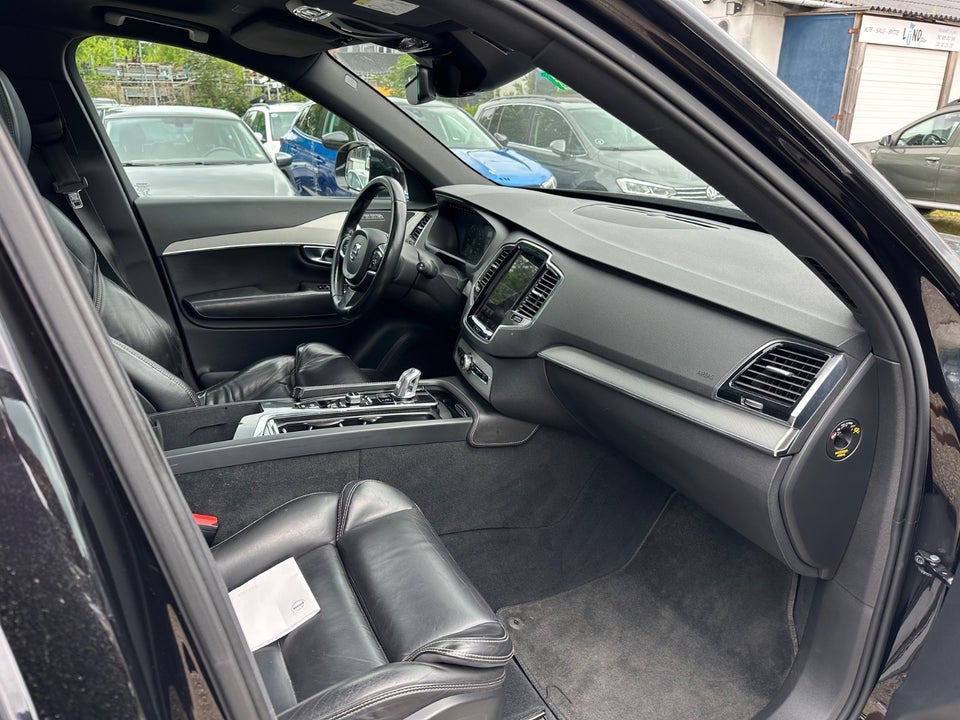 Volvo XC90 2,0 T8 407 Inscription aut. AWD 7prs 5d