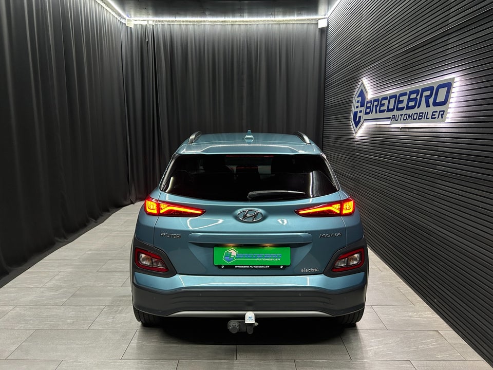 Hyundai Kona 64 EV Ultimate 5d