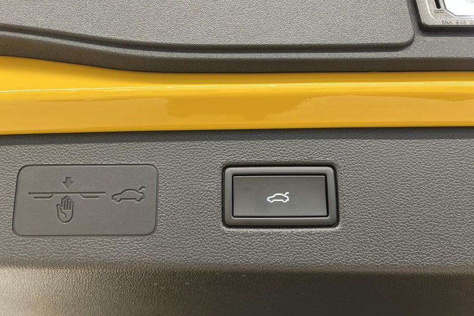 VW T-Roc 1,5 eTSi 150 R-line DSG 5d