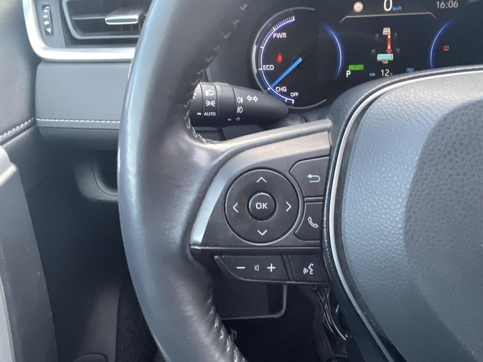 Toyota RAV4 2,5 Hybrid H3 MDS 5d