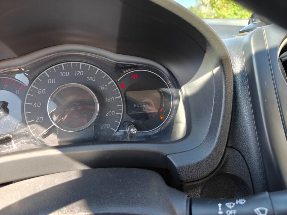 Nissan Note 1,2 Visia 5d