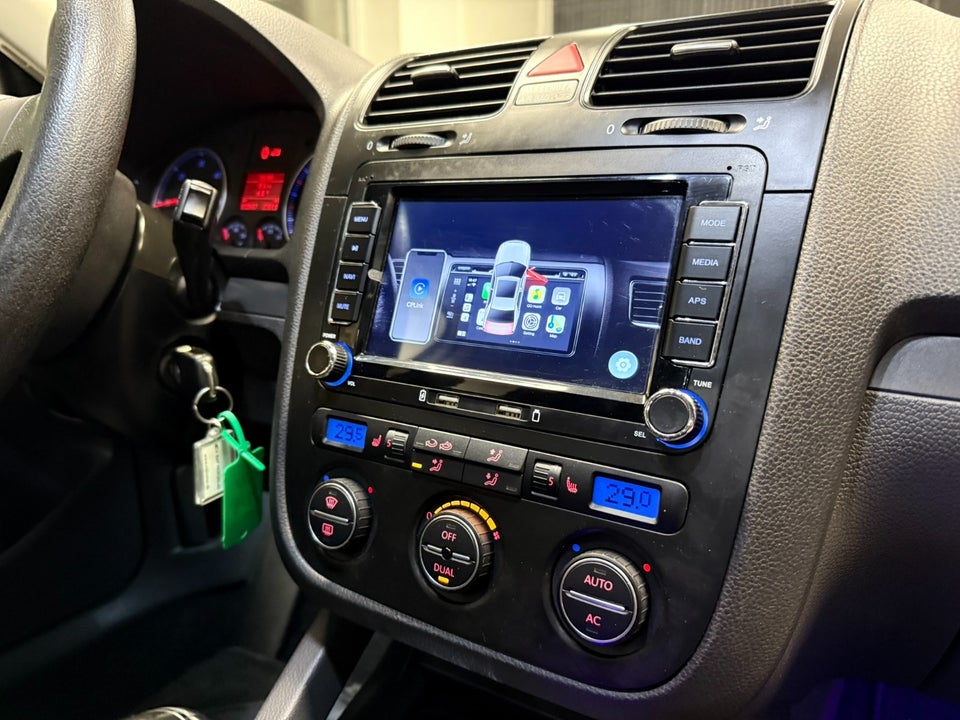 VW Golf V 1,9 TDi 90 Comfortline 5d