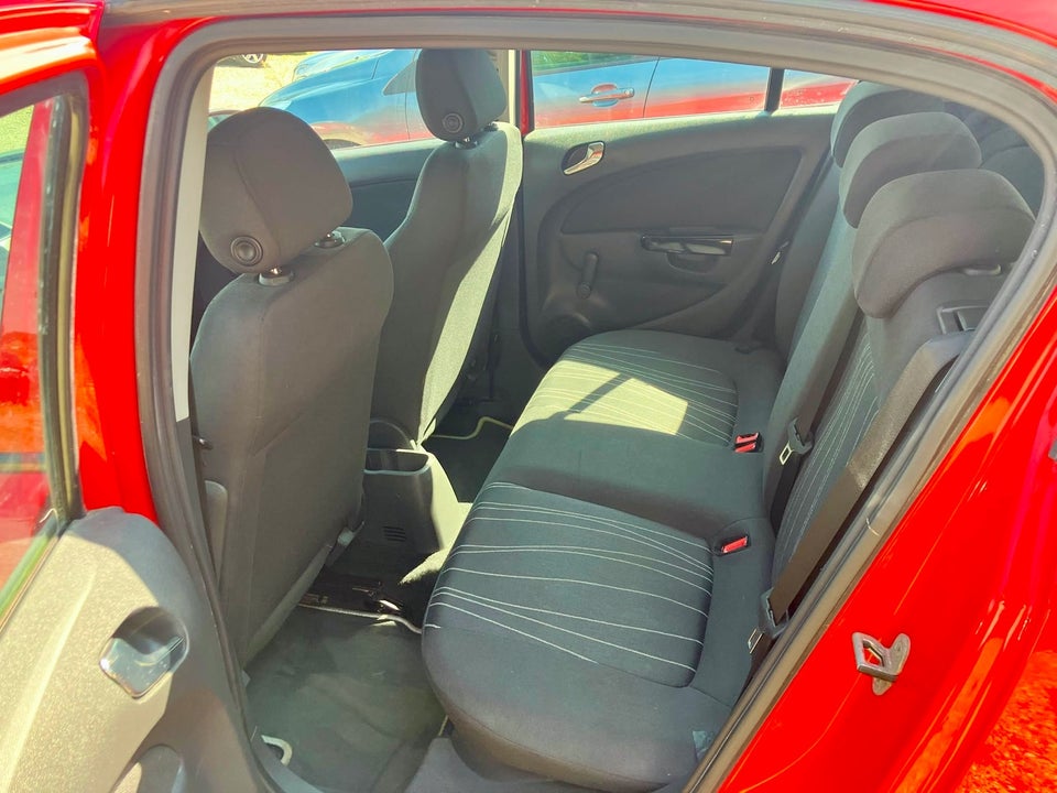 Opel Corsa 1,0 12V Enjoy 5d