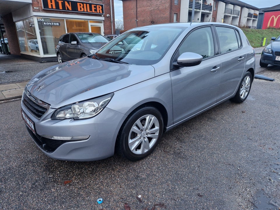 Peugeot 308 1,6 HDi 92 Active 5d