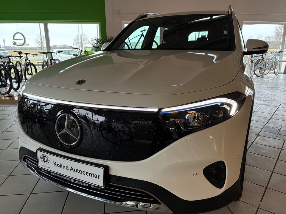 Mercedes EQB300 Progressive Advance 4Matic 5d