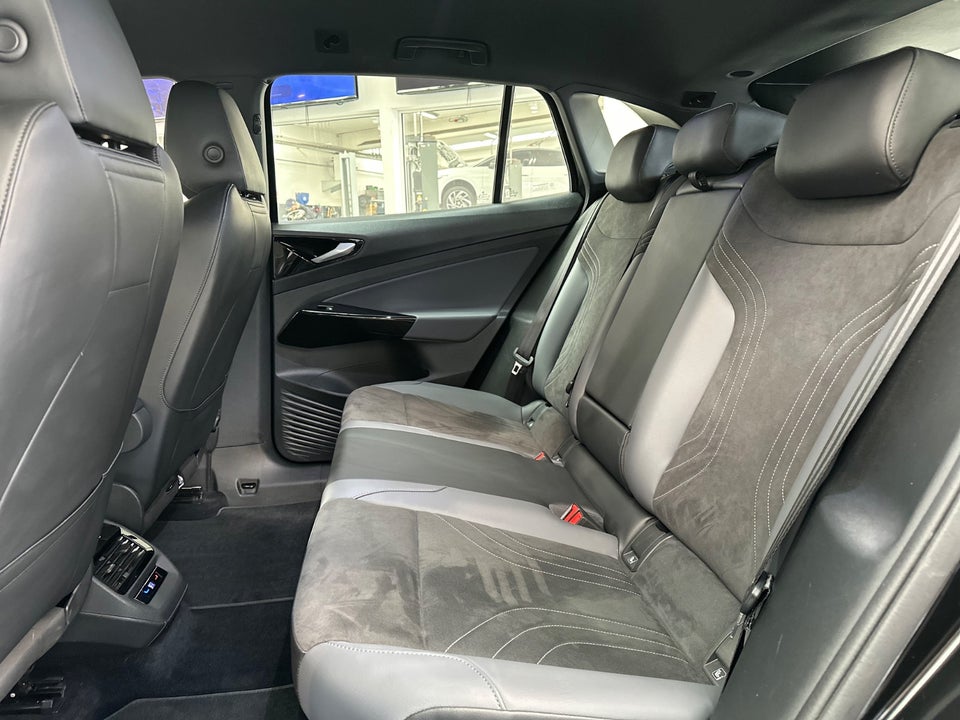 VW ID.4 77 Pro Style+ 5d