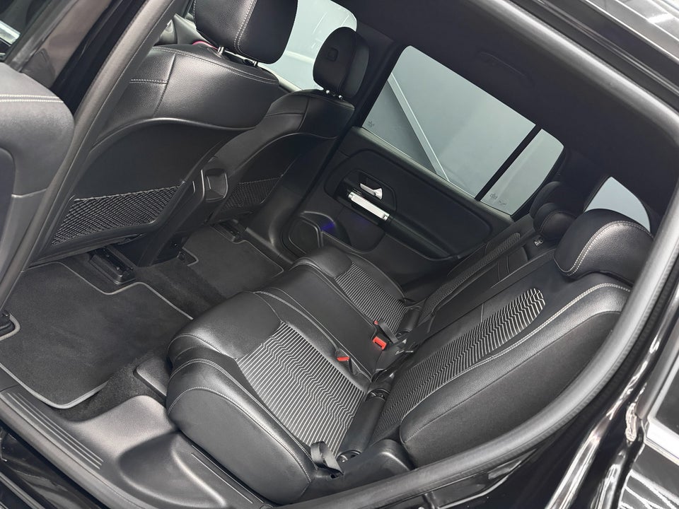 Mercedes EQB300 Progressive 4Matic 5d