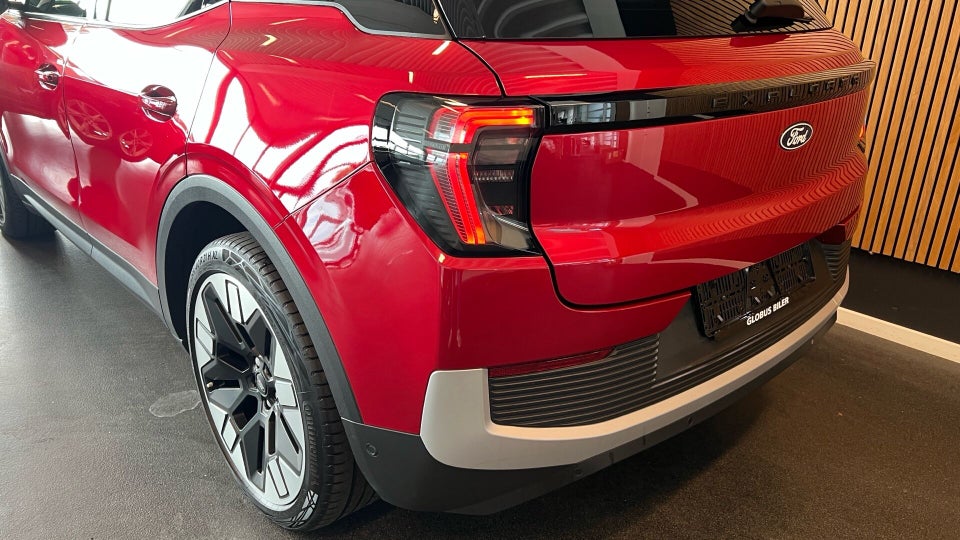Ford Explorer 79 Premium Extended Range AWD 5d