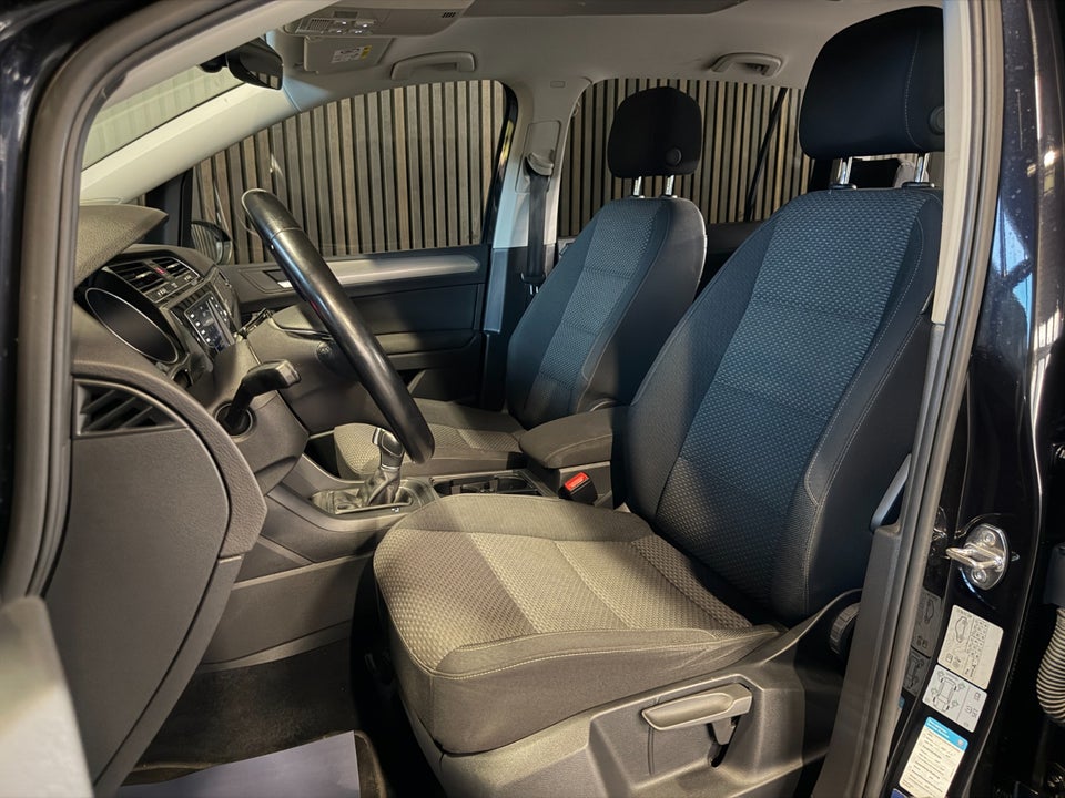 VW Touran 2,0 TDi 150 Comfortline DSG 7prs 5d