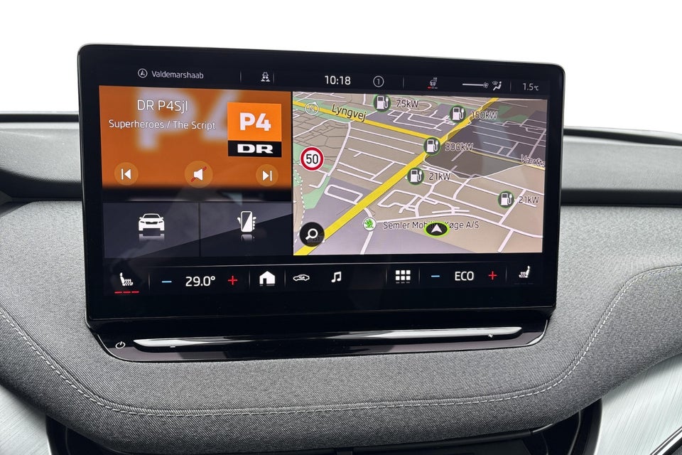 Skoda Enyaq 60 iV Plus 5d