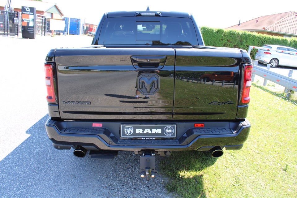 Dodge RAM 1500 3,0 Laramie Premium Night aut. 4d